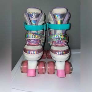 Runcinds girl toddler/kids roller skates, adjustable 4 sizes light up wheels